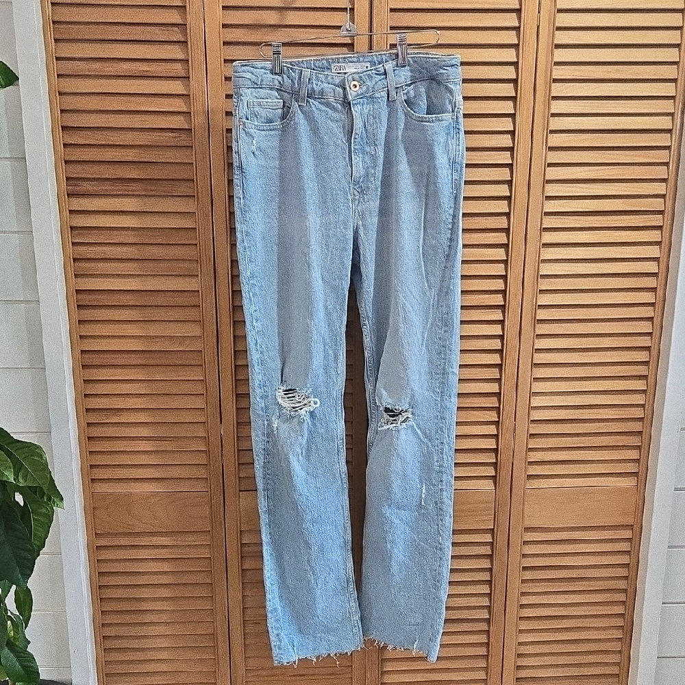 Zara Distressed Straight Leg Jeans